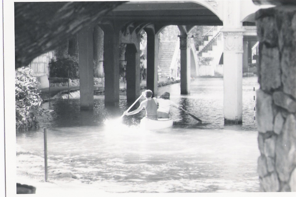 Riverwalk, San Antonio, Texas, paddling on the river